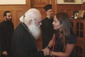 Η υφυπουργός Παιδείας Δόμνα Μιχαηλίδου στον Αρχιεπίσκοπο Ιερώνυμο