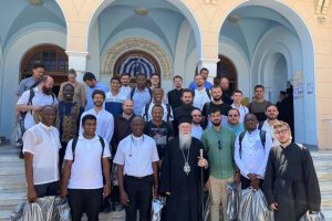 Επίσκεψη των Υποτρόφων της  «ΑΠΟΣΤΟΛΙΚΗΣ ΔΙΑΚΟΝΙΑΣ» Ρωμαιοκαθολικών φοιτητών  στην Ι. Μητρόπολη Κορίνθου