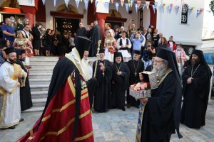 Ο Άγιος Γεώργιος Αχαρνών υποδέχθηκε την Τιμία Κάρα του Οσίου Δαβίδ του εν Ευβοία
