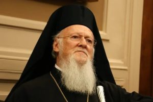 Ο Οικουμενικός Πατριάρχης έκοψε πρώτος το νήμα συγχαρητηρίων προς τον νέο Πρόεδρο του ΣΥΡΙΖΑ Στέφανο Κασσελάκη