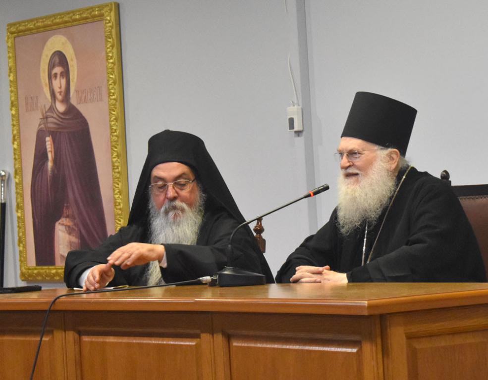 You are currently viewing Ο Γέροντας Εφραίμ, Καθηγούμενος της Ι. Μονής Βατοπεδίου , σε ομιλία στην Ι. Μονή Αγίας Παρασκευής Μαζίου Μεγάρων