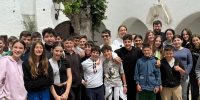 Οι μαθητές της Μυκόνου μυούνται στην ιστορία της Ι. Μονής Παναγίας Τουρλιανής και στα μηνύματα της Μεγάλης Εβδομάδος