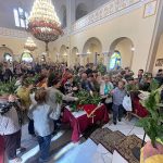 “Ωσσανά…” αναφώνησε το πλήθος πιστών στους ναούς την Κυριακή των Βαΐων