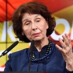 Η Σιλιάνοφσκα ορκίστηκε νέα  πρόεδρος των Σκοπίων και αποκάλεσε τη χώρα της «Μακεδονία» – Αποχώρησε η Ελληνίδα πρέσβης