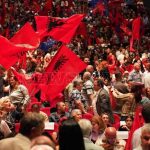 Άρση εμπολέμου με την Αλβανία: Φωνάζει ο κλέφτης για να φοβηθεί ο νοικοκύρης;
